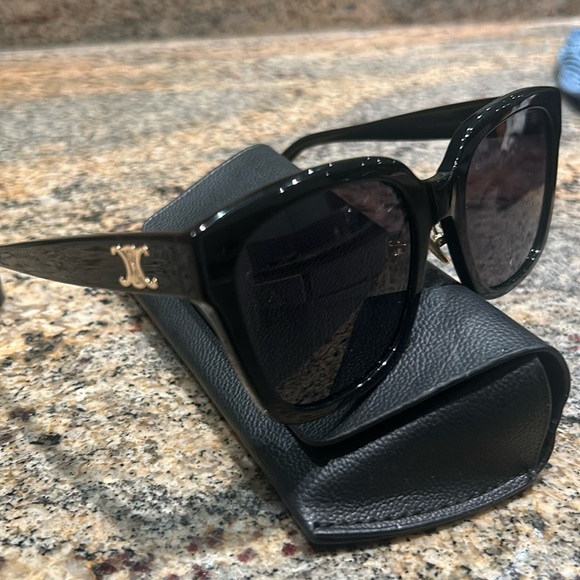 Celine Triomphe 09 sunglasses in Acetate - Picture 1 of 7